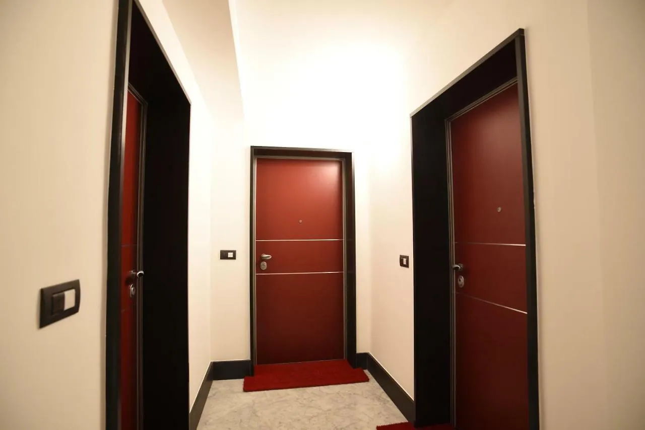 Poggio Fiorito Apartments アラッシオ